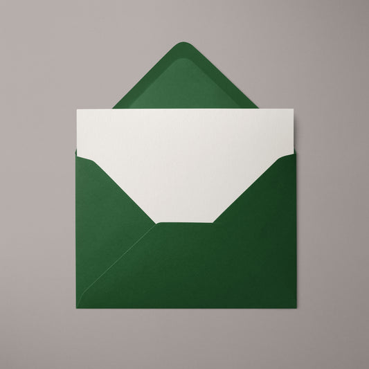 Kuvert Dunkelgrün | Format DIN B6 (175 x 120 mm) mit spitzer Klappe | Nassklebend