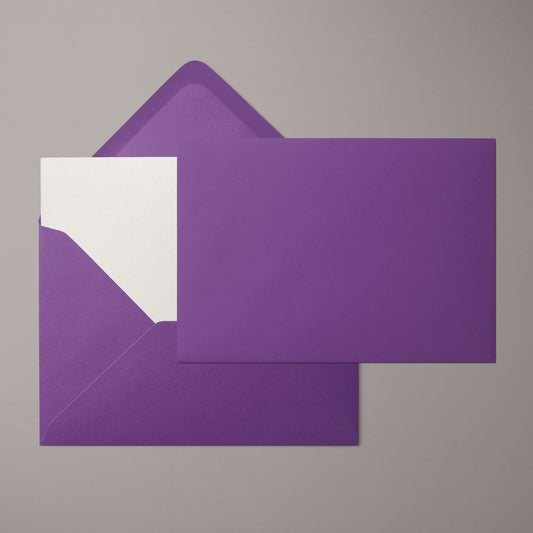 Kuvert Lila | Format DIN B6 (175 x 120 mm) mit spitzer Klappe | Nassklebend