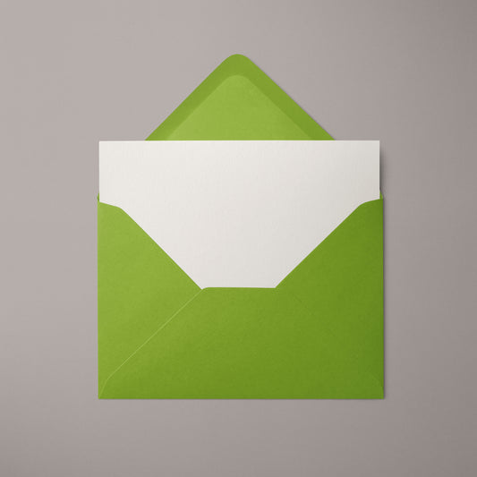 Kuvert Maigrün | Format DIN B6 (175 x 120 mm) mit spitzer Klappe | Nassklebend
