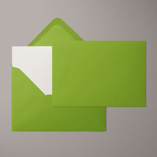Kuvert Maigrün | Format DIN B6 (175 x 120 mm) mit spitzer Klappe | Nassklebend
